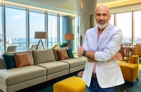 Break the Habit of Being Familiar: Reclaiming Your Career Pathway as a Senior Leader